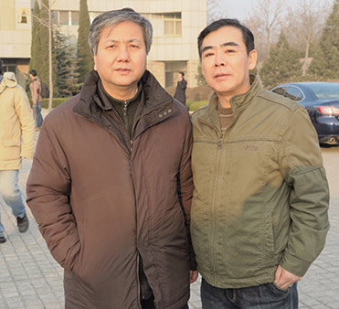 与中国书法家协会副主席、山东书法家协会主席顾亚龙先生合影