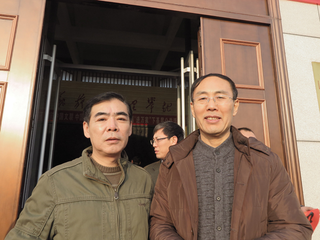 与中国书法家协会理事，山东省书法家协会副主席孟鸿声先生合影